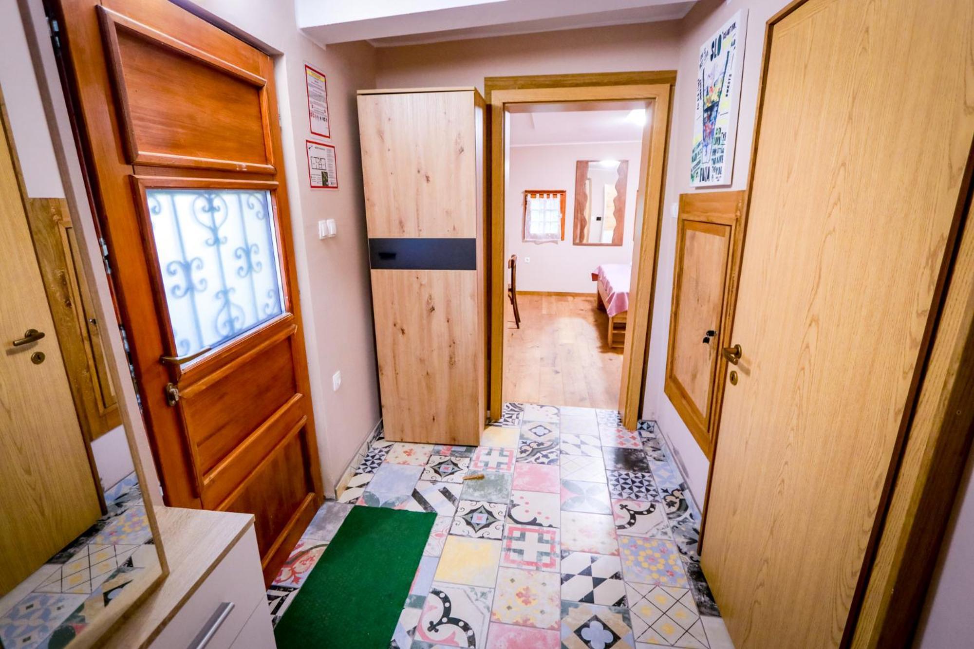 Hostel Strug Makole Εξωτερικό φωτογραφία
